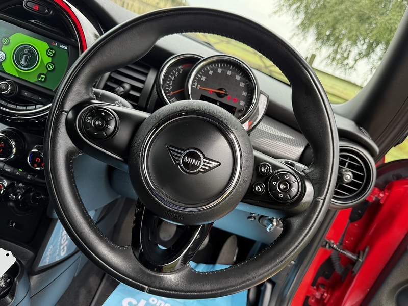 MINI 1.5 Cooper Hatchback 3dr Petrol Manual Euro 6 (s/s) (136 ps)