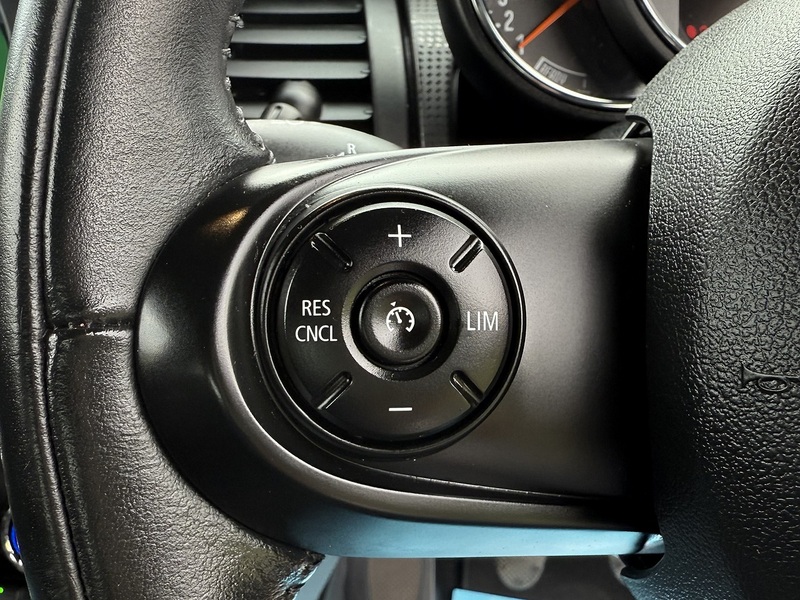 MINI 1.5 Cooper Hatchback 3dr Petrol Manual Euro 6 (s/s) (136 ps)