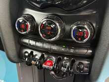 2018 (68) Mini Cooper 3 Door