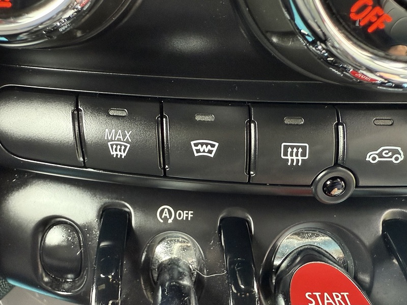 MINI 1.5 Cooper Hatchback 3dr Petrol Manual Euro 6 (s/s) (136 ps)