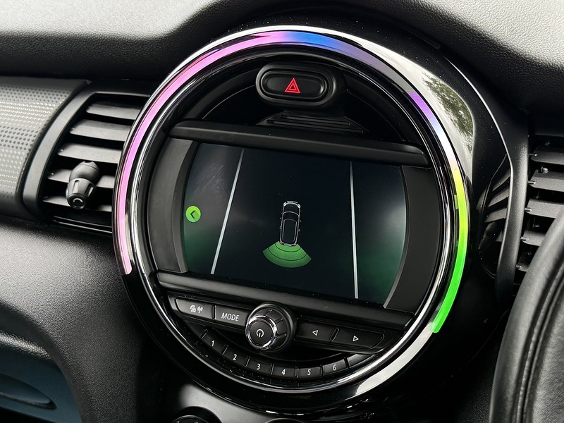 MINI 1.5 Cooper Hatchback 3dr Petrol Manual Euro 6 (s/s) (136 ps)