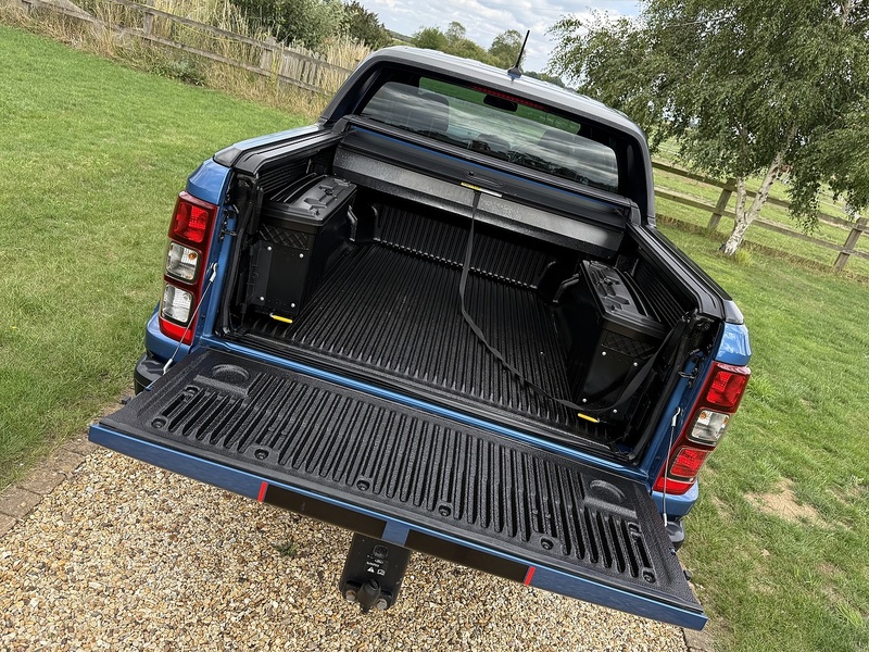 Ford 2.0 EcoBlue Raptor Pickup Double Cab 4dr Diesel Auto 4WD Euro 6 (s/s) (213 ps)