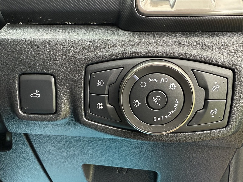 Ford 2.0 EcoBlue Raptor Pickup Double Cab 4dr Diesel Auto 4WD Euro 6 (s/s) (213 ps)