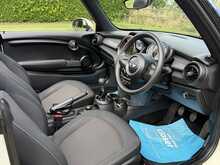 2016 (16) Mini Cooper Convertible