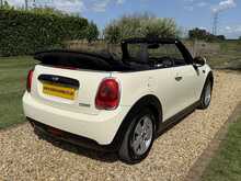 2016 (16) Mini Cooper Convertible