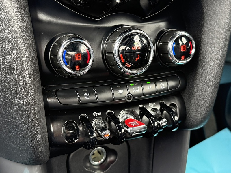 MINI 1.5 Cooper Convertible 2dr Petrol Manual Euro 6 (s/s) (136 ps)