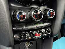 2016 (16) Mini Cooper Convertible