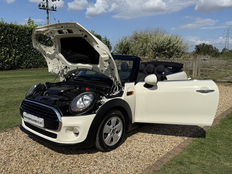 MINI 1.5 Cooper Convertible 2dr Petrol Manual Euro 6 (s/s) (136 ps)