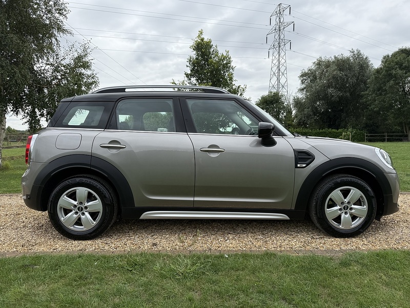 MINI 1.5 Cooper Classic SUV 5dr Petrol Steptronic Euro 6 (s/s) (136 ps)