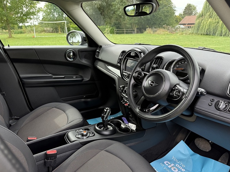 MINI 1.5 Cooper Classic SUV 5dr Petrol Steptronic Euro 6 (s/s) (136 ps)