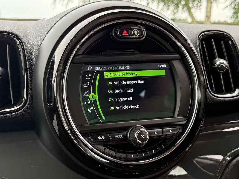 MINI 1.5 Cooper Classic SUV 5dr Petrol Steptronic Euro 6 (s/s) (136 ps)