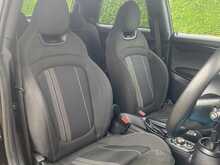 MINI Hatch Cooper - U2201