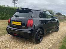 MINI Hatch Cooper - U2201