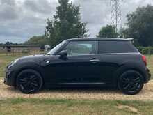 MINI Hatch Cooper - U2201