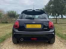 MINI Hatch Cooper - U2201