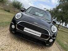 MINI Hatch Cooper - U2201