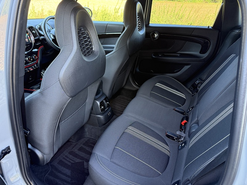 MINI 1.5 Cooper Sport SUV 5dr Petrol Steptronic Euro 6 (s/s) (136 ps)