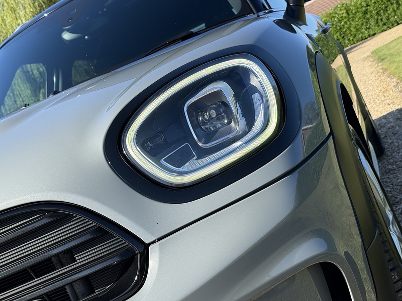 MINI 1.5 Cooper Sport SUV 5dr Petrol Steptronic Euro 6 (s/s) (136 ps)