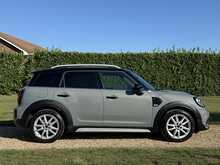 2022 (71) Mini Countryman Cooper Sport Auto