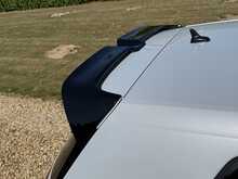 Volkswagen Golf TSI R - U2204