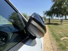 Volkswagen Golf TSI R - U2204