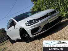 Volkswagen Golf TSI R - U2204