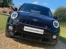 2018 (18) Mini Cooper S 5 Door Auto