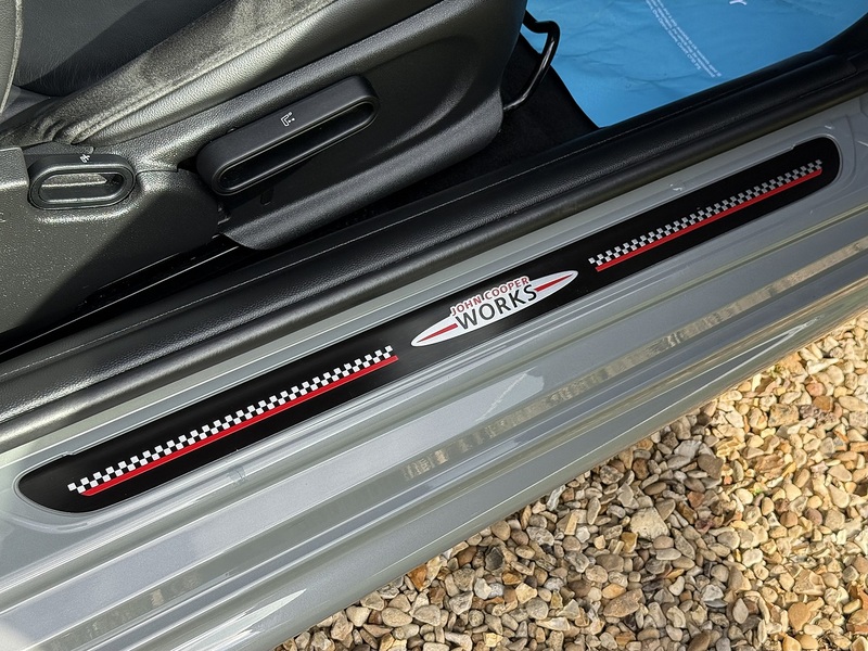 MINI 2.0 Cooper S Sport Hatchback 3dr Petrol Steptronic Euro 6 (s/s) (192 ps)