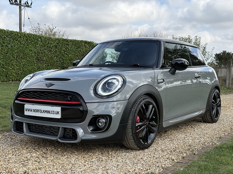 MINI 2.0 Cooper S Sport Hatchback 3dr Petrol Steptronic Euro 6 (s/s) (192 ps)