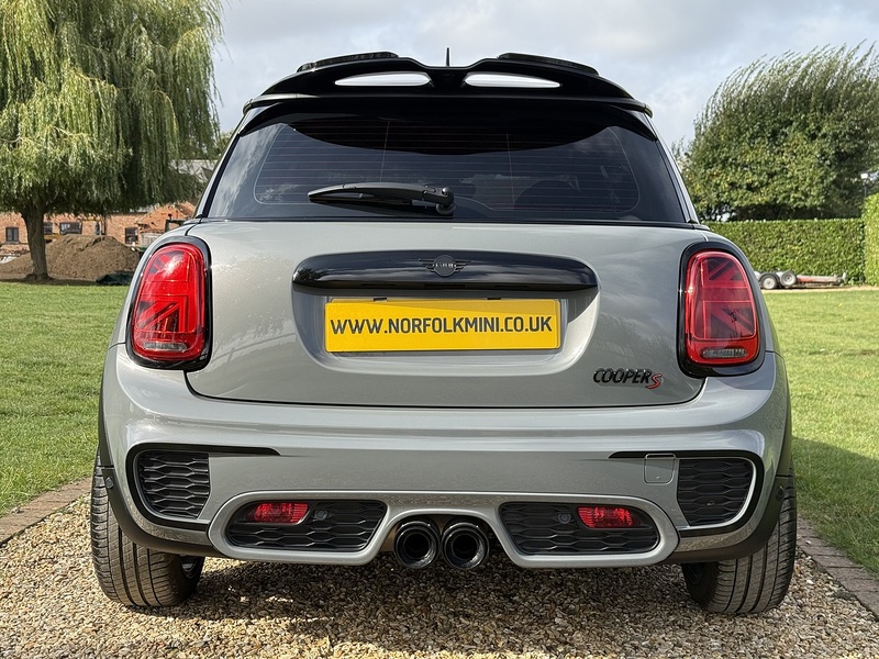MINI 2.0 Cooper S Sport Hatchback 3dr Petrol Steptronic Euro 6 (s/s) (192 ps)