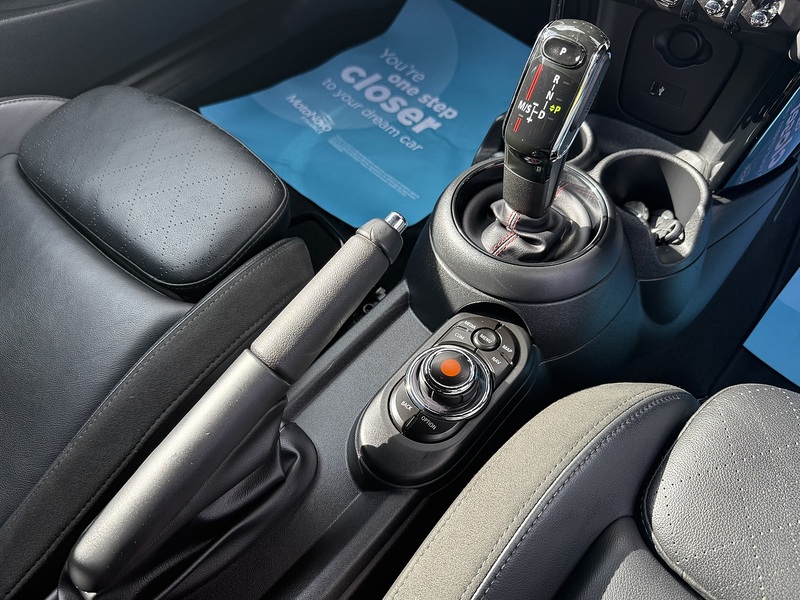 MINI 2.0 Cooper S Sport Hatchback 3dr Petrol Steptronic Euro 6 (s/s) (192 ps)