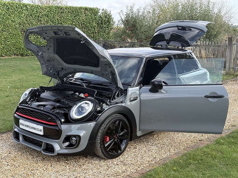 MINI 2.0 Cooper S Sport Hatchback 3dr Petrol Steptronic Euro 6 (s/s) (192 ps)