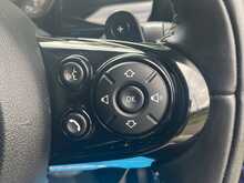 2018 (18) Mini Cooper S 5 Door Auto
