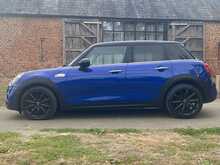 2018 (18) Mini Cooper S 5 Door Auto
