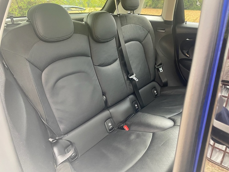 MINI 2.0 Cooper S Hatchback 5dr Petrol Steptronic Euro 6 (s/s) (192 ps)