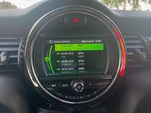2018 (18) Mini Cooper S 5 Door Auto