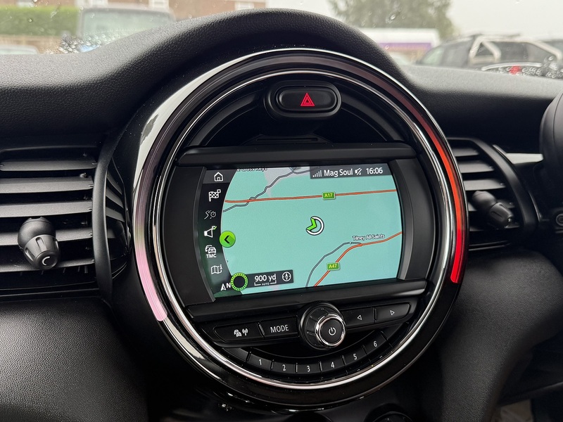 MINI 2.0 Cooper S Hatchback 5dr Petrol Steptronic Euro 6 (s/s) (192 ps)