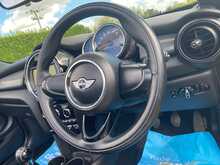 MINI Convertible Cooper - U2211