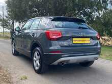Audi Q2 TDI Technik - U2212