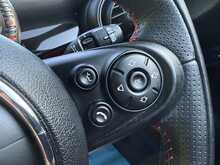 MINI Hatch Cooper - U2214