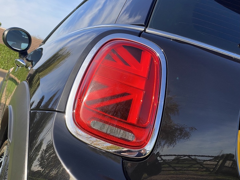 MINI 2.0 John Cooper Works Hatchback 3dr Petrol Auto 8 Spd Euro 6 (s/s) (231 ps)