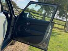 2020 Mini Cooper Classic Auto