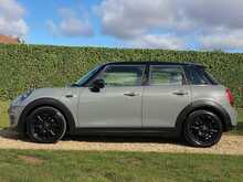 2020 Mini Cooper Classic Auto