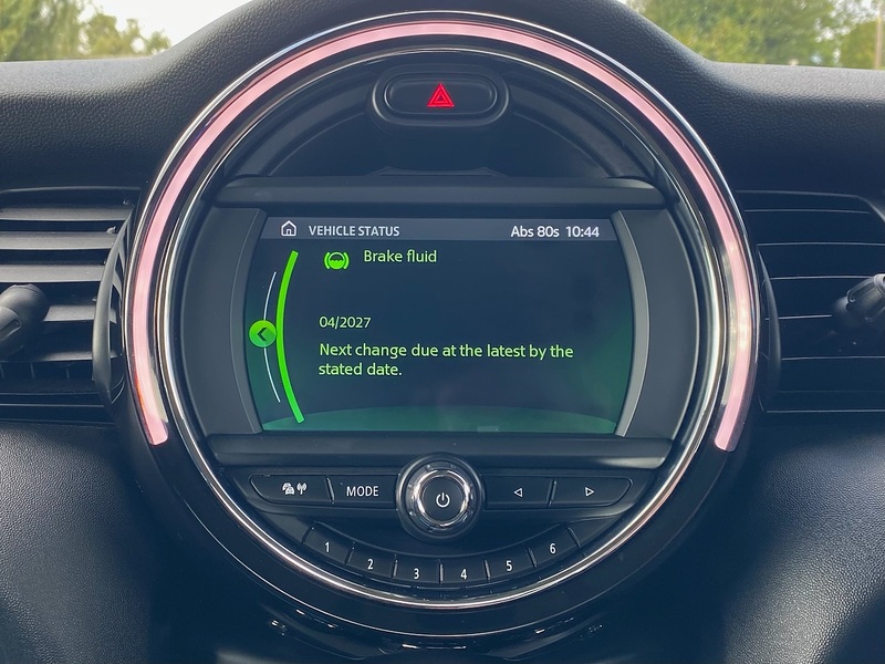 MINI 1.5 Cooper Classic Hatchback 5dr Petrol Steptronic Euro 6 (s/s) (136 ps)