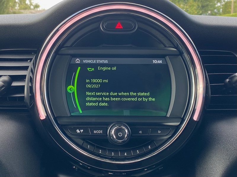 MINI 1.5 Cooper Classic Hatchback 5dr Petrol Steptronic Euro 6 (s/s) (136 ps)