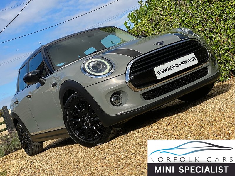 MINI 1.5 Cooper Classic Hatchback 5dr Petrol Steptronic Euro 6 (s/s) (136 ps)