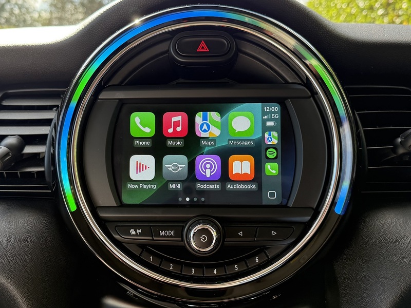 MINI 1.5 Cooper Classic Hatchback 5dr Petrol Steptronic Euro 6 (s/s) (136 ps)