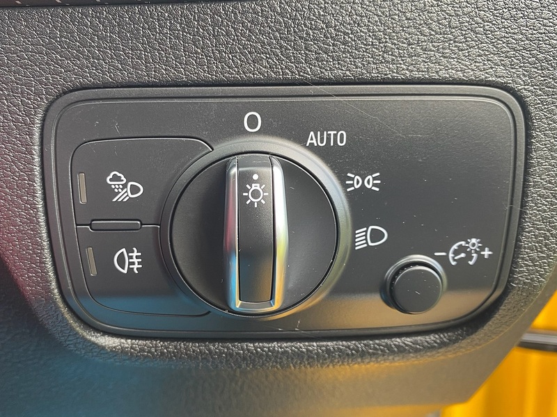 Audi 1.4 TFSI CoD S line SUV 5dr Petrol S Tronic Euro 6 (s/s) (150 ps)