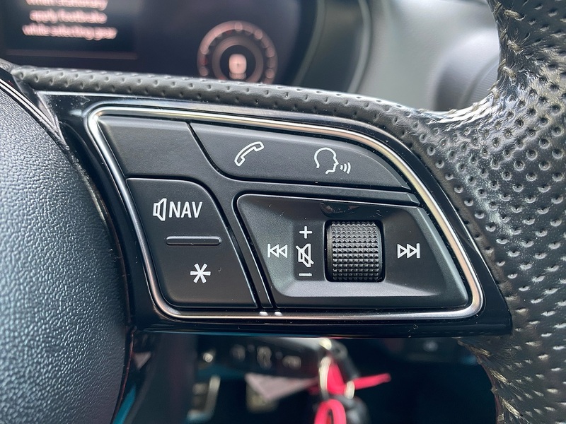 Audi 1.4 TFSI CoD S line SUV 5dr Petrol S Tronic Euro 6 (s/s) (150 ps)