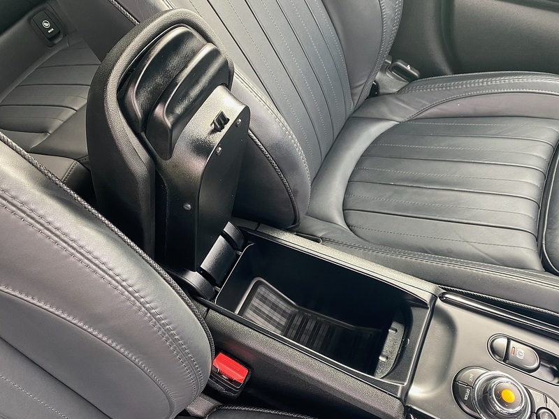 MINI 2.0 Cooper S Exclusive Estate 6dr Petrol Steptronic Euro 6 (s/s) (192 ps)